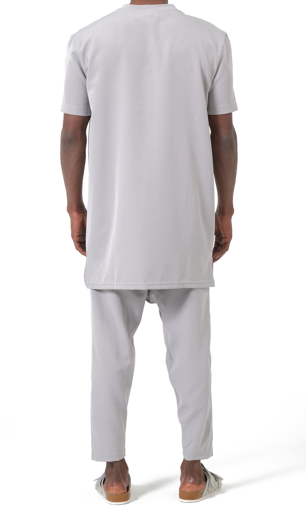 QTE2001 Ensemble Qamis Court Silent Gris Clair