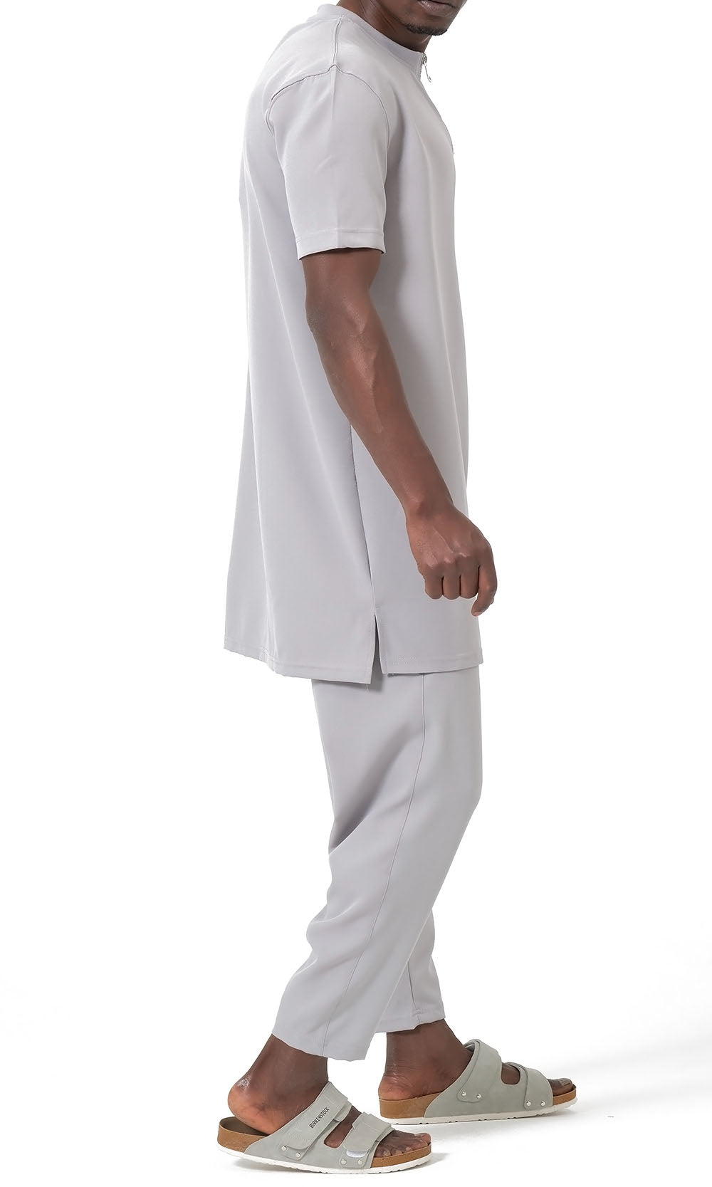 QTE2001 Ensemble Qamis Court Silent Gris Clair