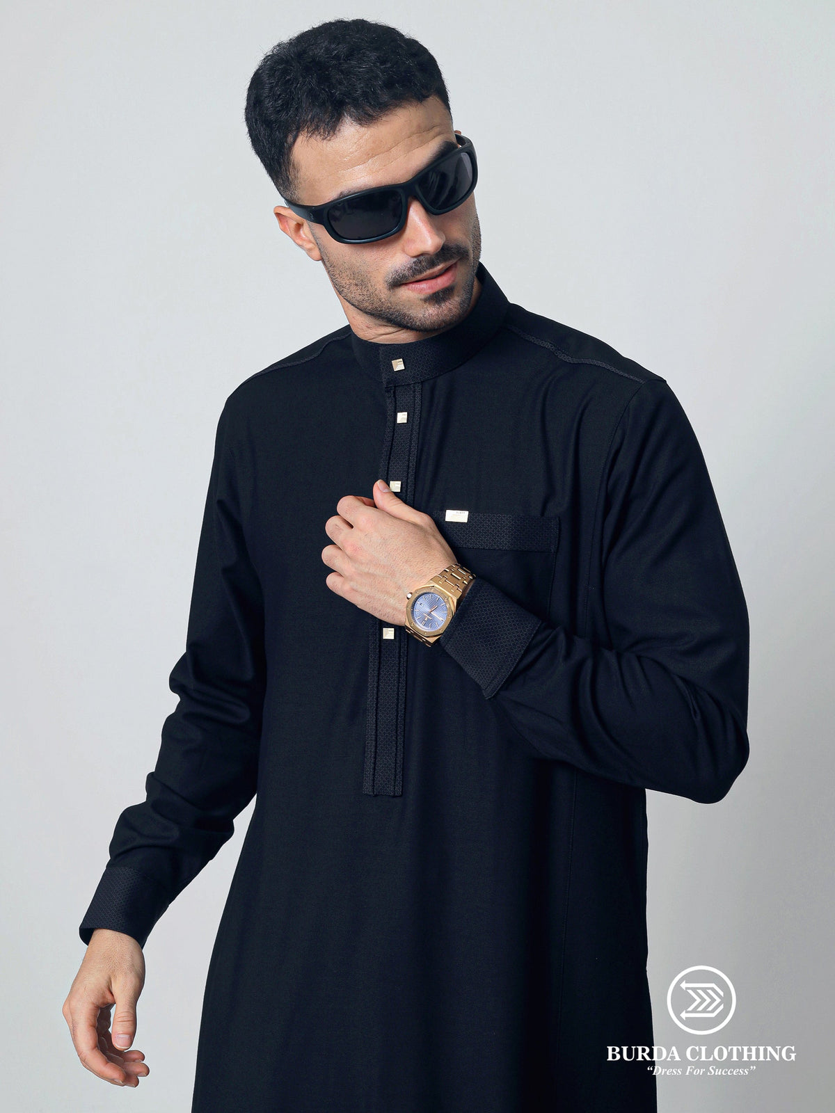 Adult Thobe 303 Black
