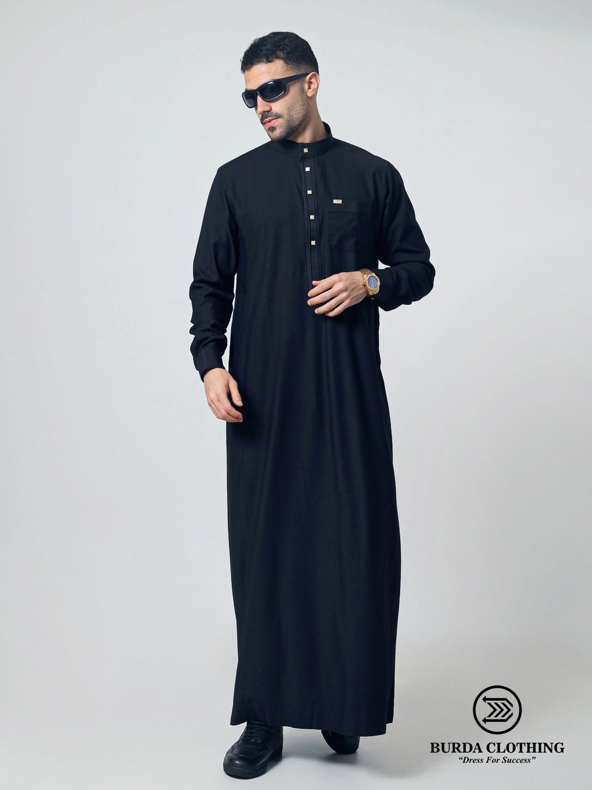 Adult Thobe 303 Black