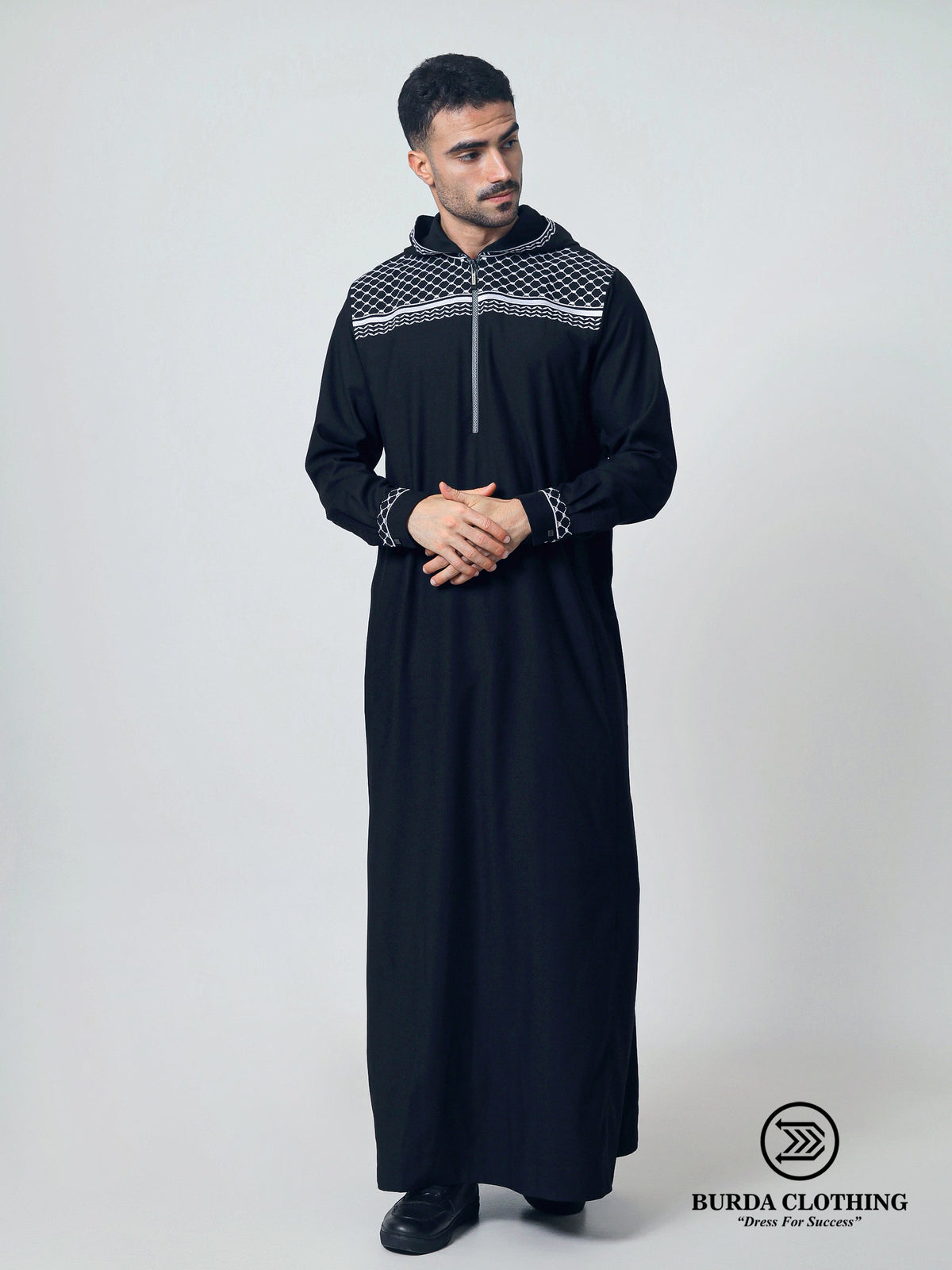 Adult Thobe 305 Black