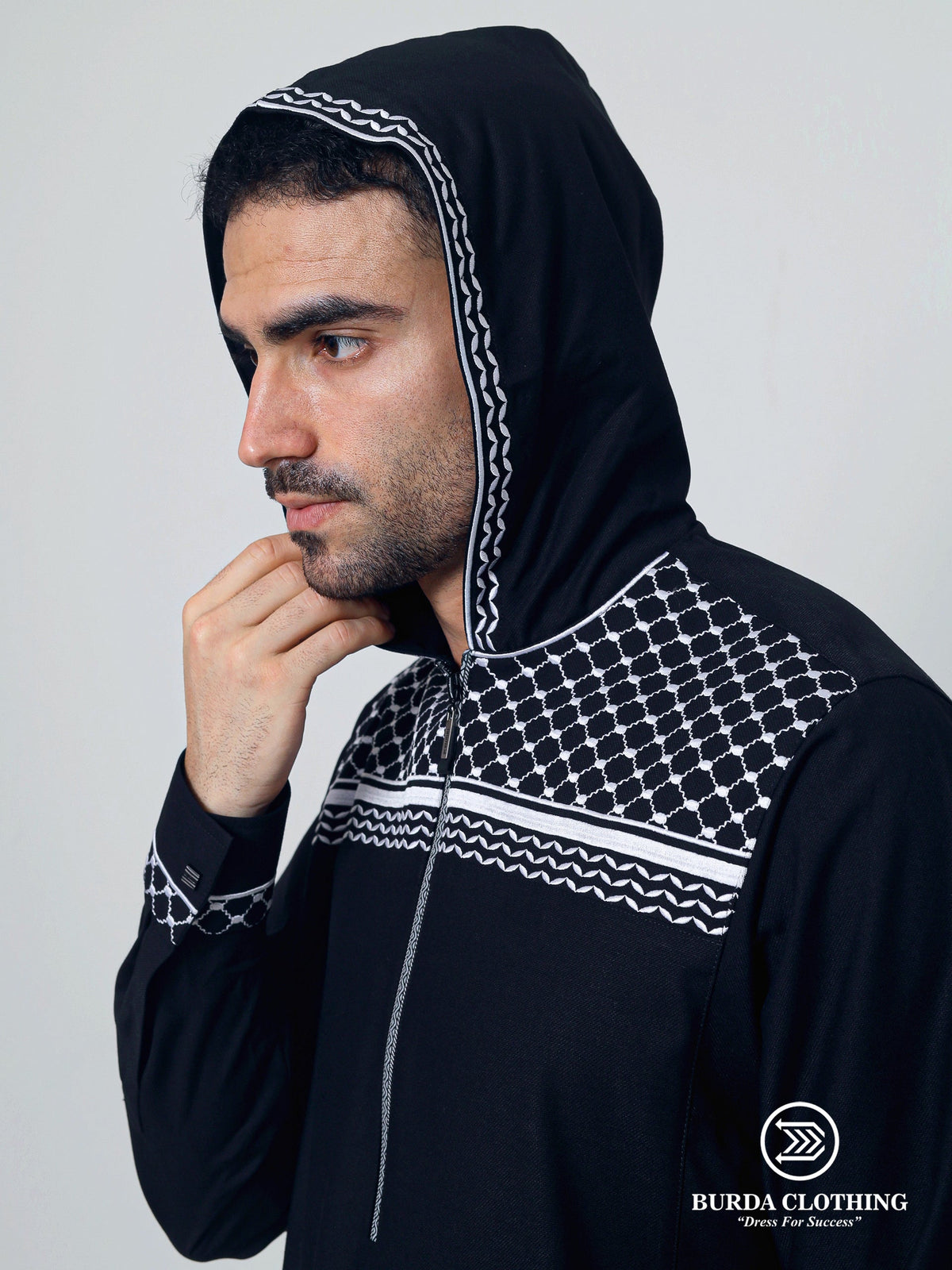 Adult Thobe 305 Black