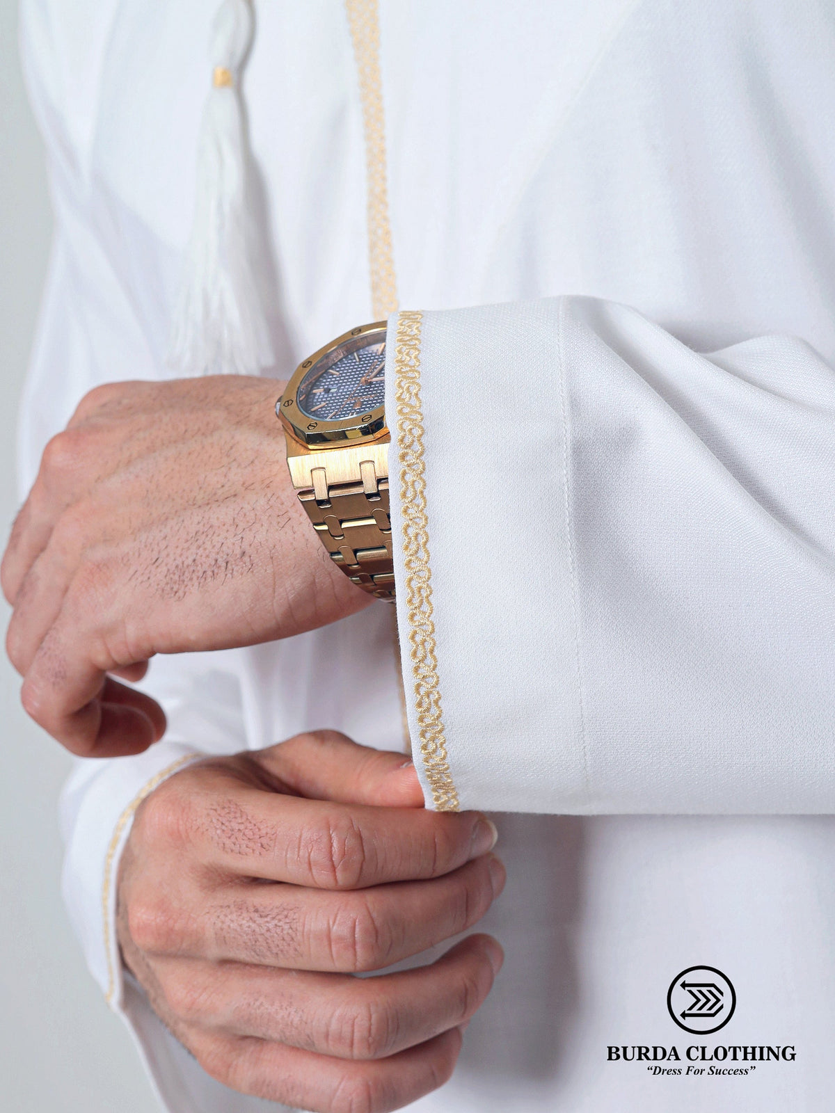 Adult Thobe 310 White